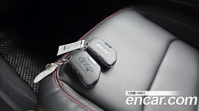 Jeep Wrangler 2024 — photo 29