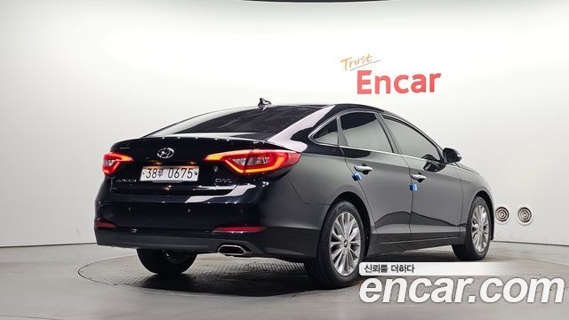 Hyundai Sonata 2016 — photo 2