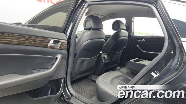 Hyundai Sonata 2016 — photo 11