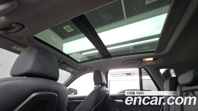 BMW X1 2019 — photo 18