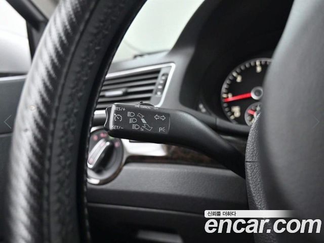Volkswagen Passat 2014 — photo 17