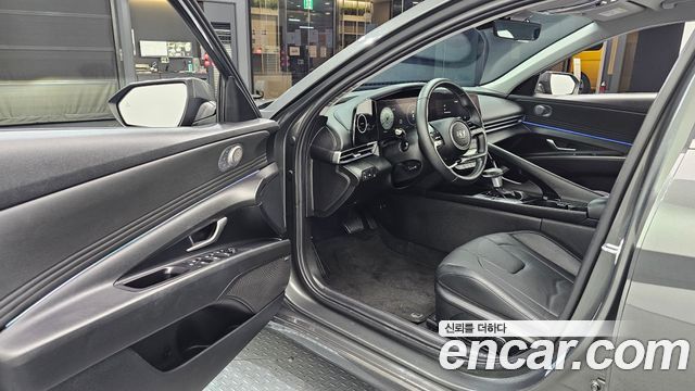 Hyundai AVANTE 2021 — photo 13