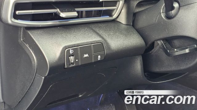 Hyundai AVANTE 2021 — photo 22
