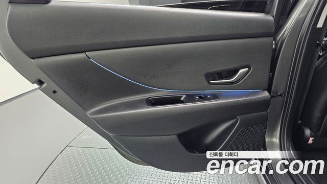 Hyundai AVANTE 2021 — photo 15
