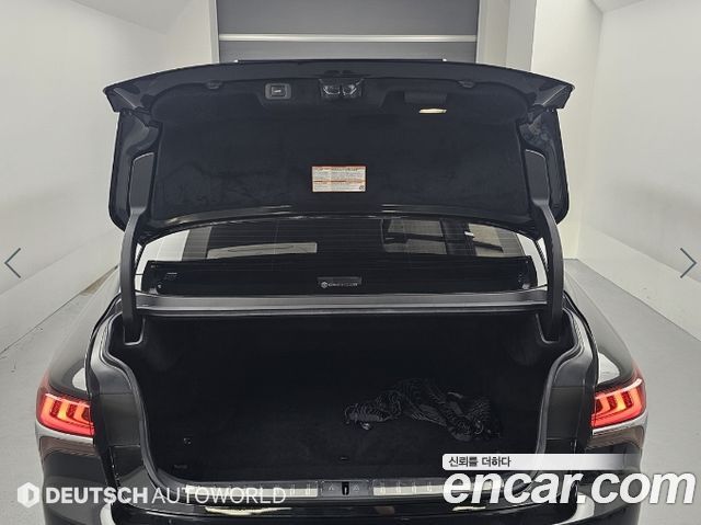 Lexus LS 2020 — photo 19