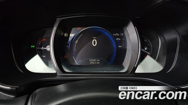 Renault Korea QM6 2023 — photo 8