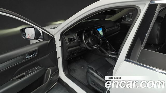 Renault Korea QM6 2023 — photo 11