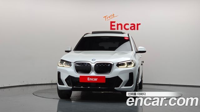 BMW iX3 2022 — photo 3
