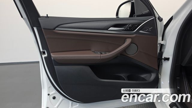 BMW iX3 2022 — photo 14