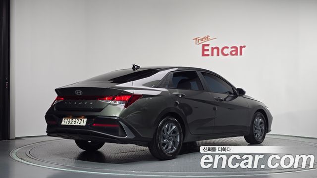 Hyundai AVANTE 2024 — photo 2
