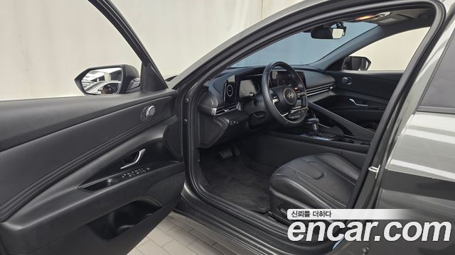 Hyundai AVANTE 2024 — photo 13