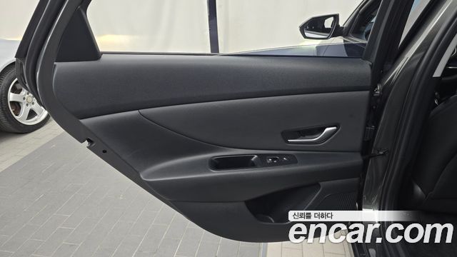 Hyundai AVANTE 2024 — photo 15