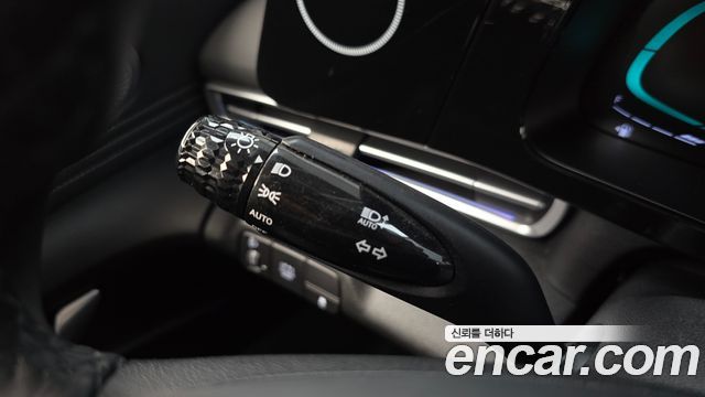Hyundai AVANTE 2024 — photo 28