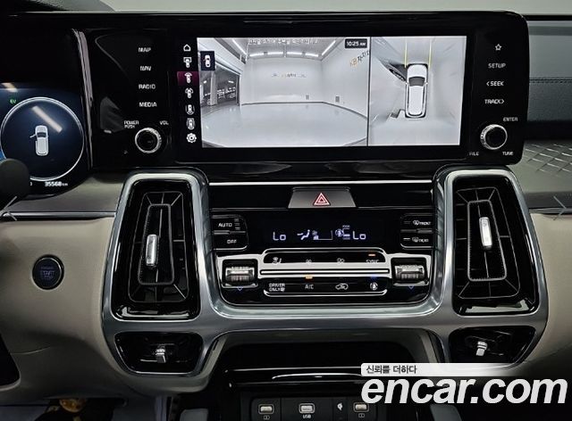 Kia Sorento 2023 — photo 10