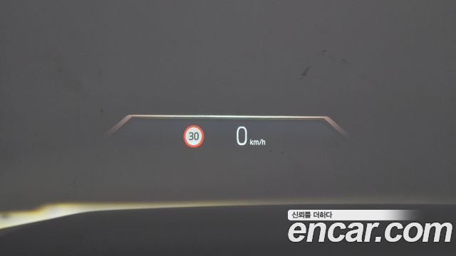 BMW 5-Series 2025 — photo 17