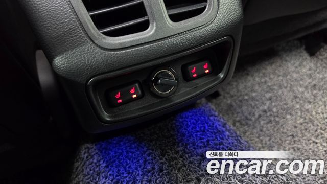 Ford Taurus 2016 — photo 12