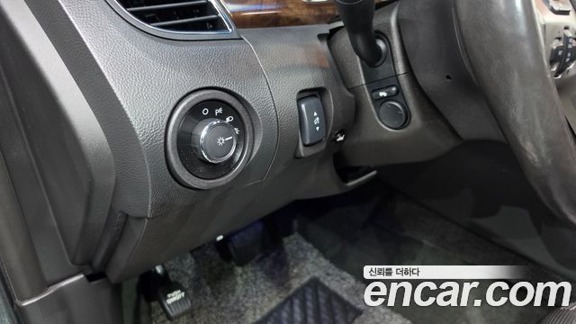 Ford Taurus 2016 — photo 20
