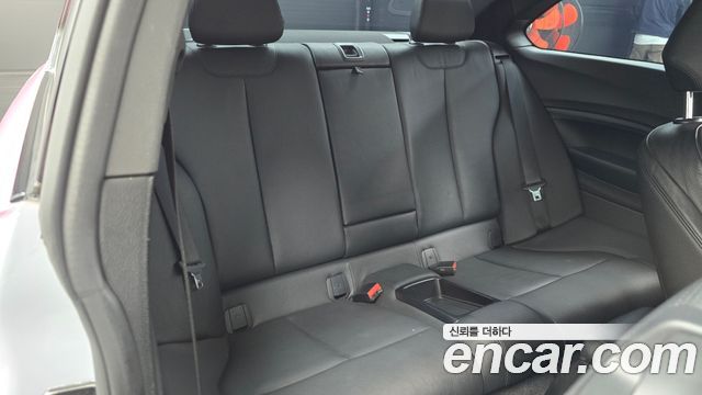 BMW 2-Series 2014 — photo 12
