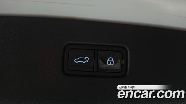 Genesis GV80 2020 — photo 18