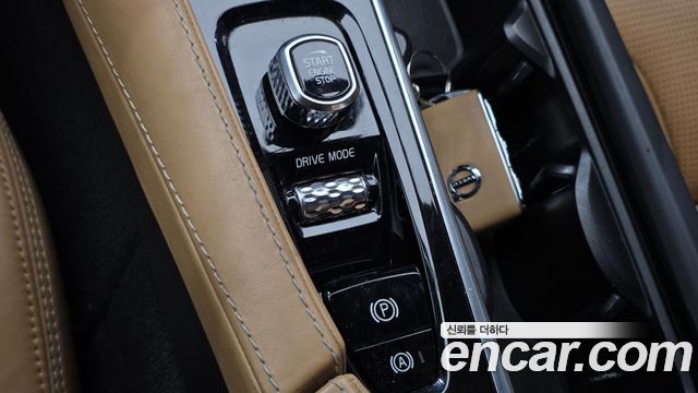 Volvo S90 2018 — photo 9