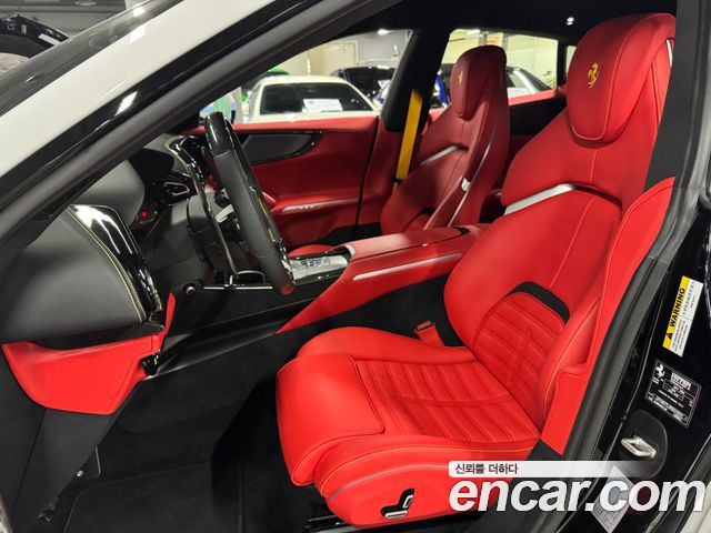 Ferrari Purosangue 2024 — photo 8