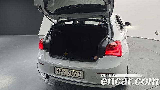 BMW 1-Series 2017 — photo 20