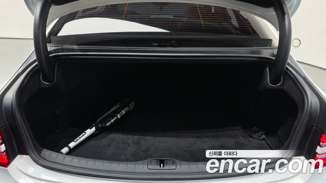 Genesis G80 2022 — photo 25