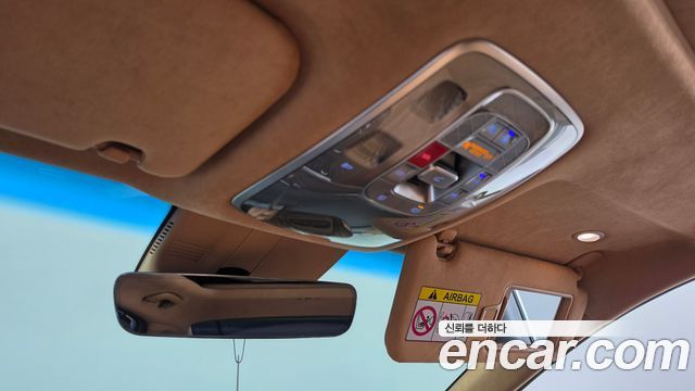 Genesis G80 2022 — photo 26