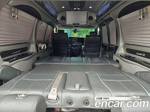 Chevrolet Express Van 2015 — photo 14