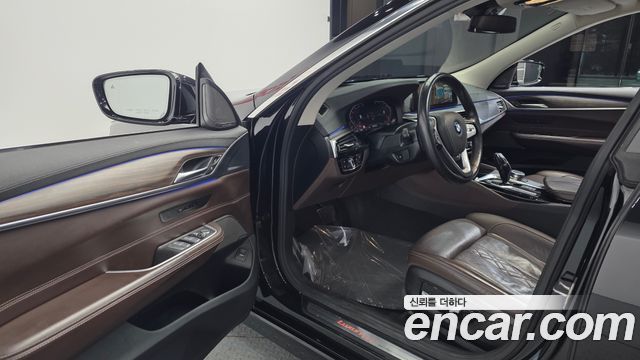 BMW Gran Turismo 2020 — photo 10