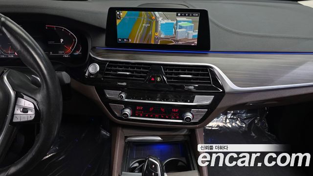 BMW Gran Turismo 2020 — photo 15