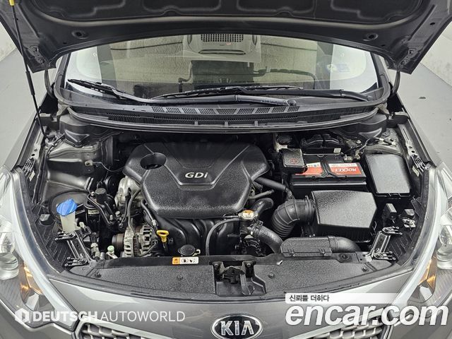 Kia K3 2013 — photo 6