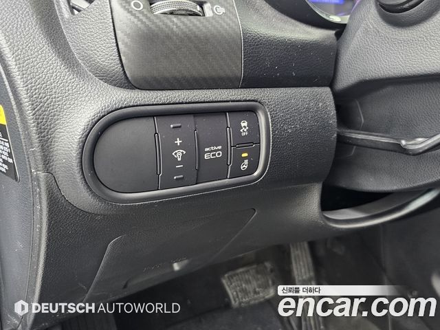 Kia K3 2013 — photo 16