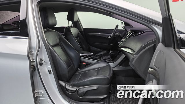 Hyundai i40 2012 — photo 11