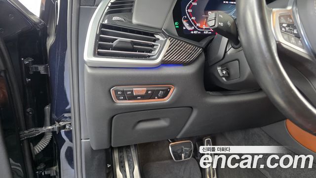 BMW X6 2021 — photo 22