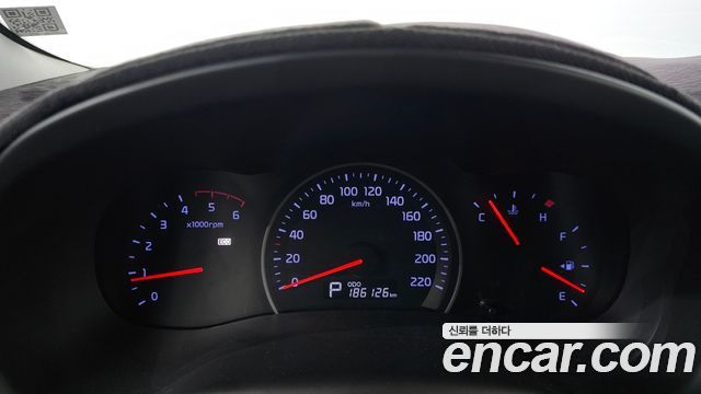 Kia Canival 2014 — photo 8
