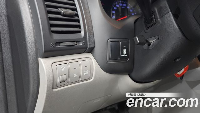 Kia Canival 2014 — photo 12