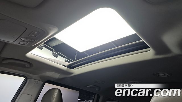 Kia Canival 2014 — photo 13
