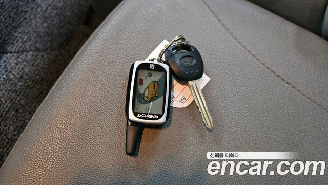 Kia Canival 2014 — photo 19