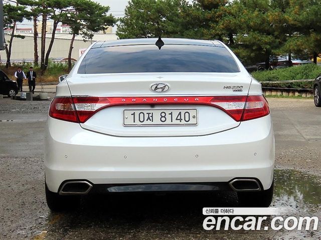 Hyundai Grandeur 2016 — photo 4
