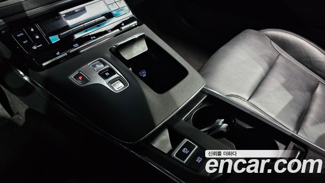 Hyundai Grandeur 2022 — photo 12