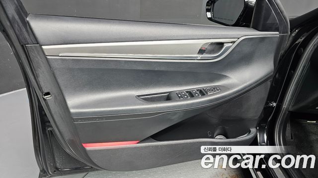 Hyundai Grandeur 2022 — photo 14