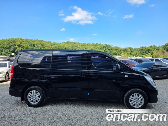 Hyundai Starex 2017 — photo 5