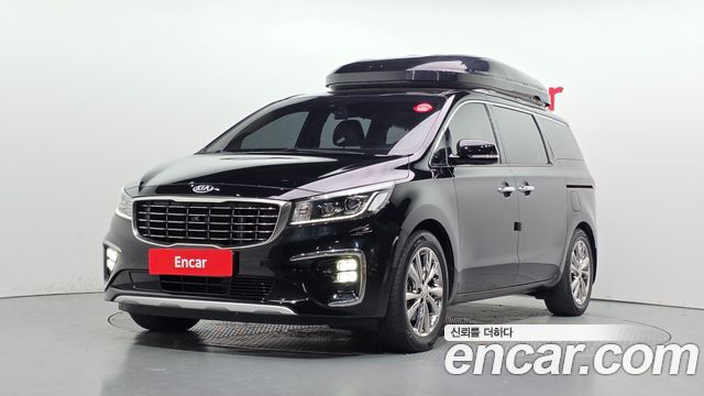 Kia Canival 2019 — photo 1