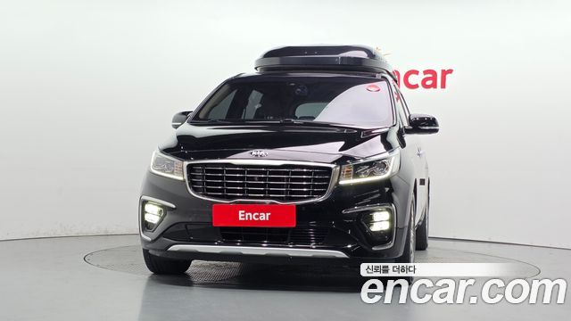 Kia Canival 2019 — photo 3