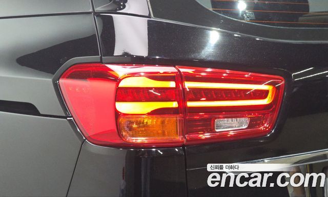 Kia Canival 2019 — photo 9