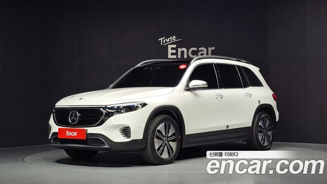 Mercedes-Benz EQB 2024 — photo 1
