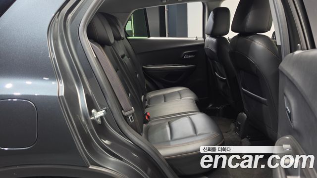 Chevrolet Korea Trax 2018 — photo 17