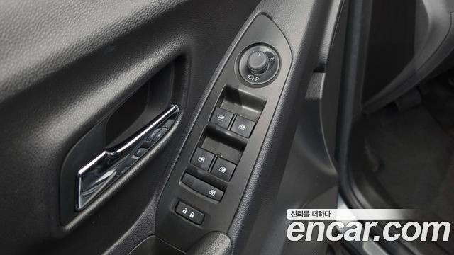Chevrolet Korea Trax 2018 — photo 28