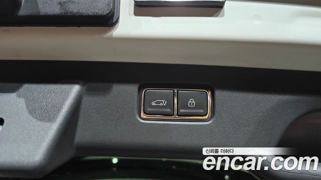 Kia EV9 2024 — photo 23